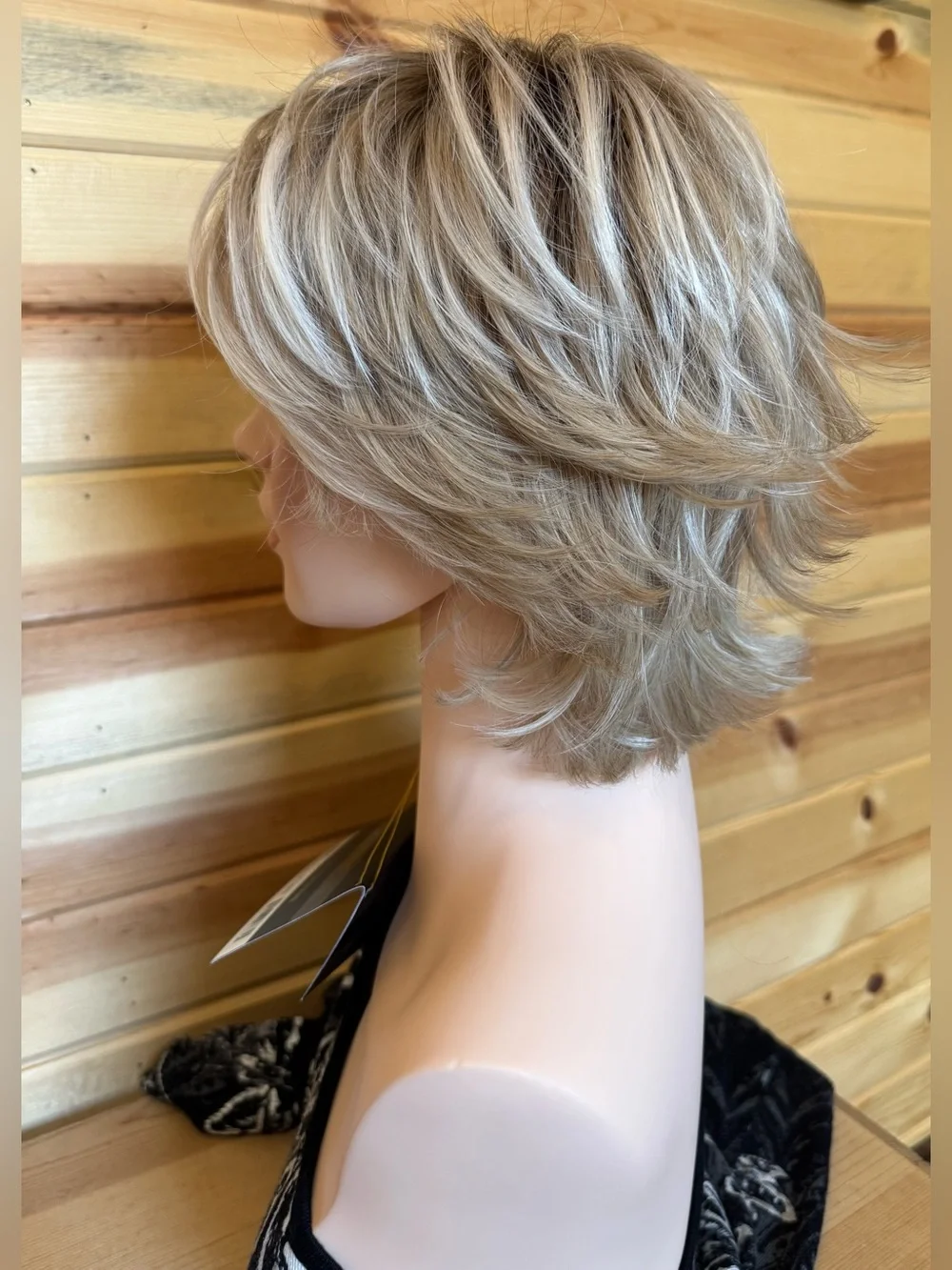 Belle Tress Torino - Crushed Almond Blonde -R